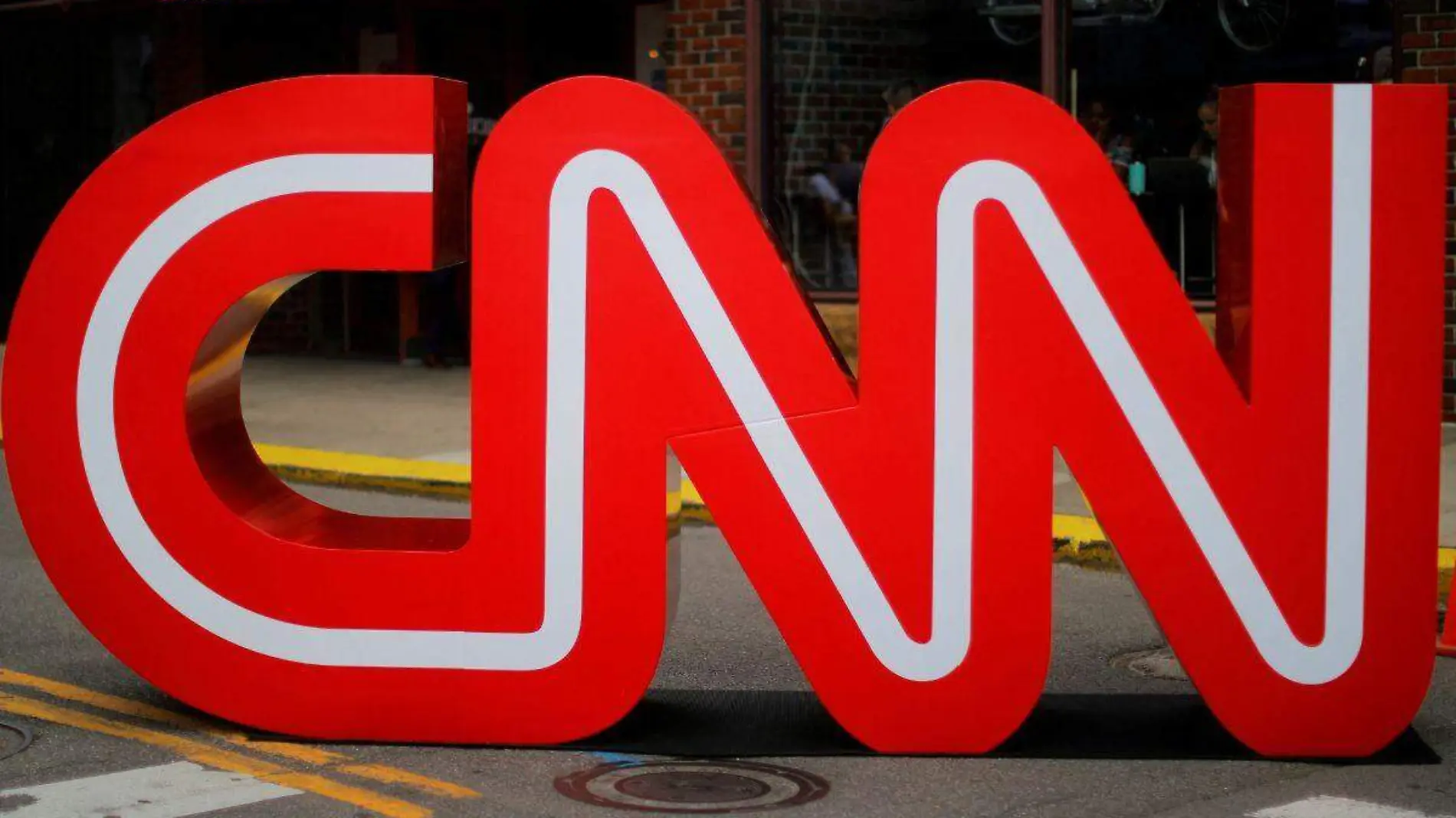 CNN, en crisis Despiden a cientos de empleados en el recorte más grande en años